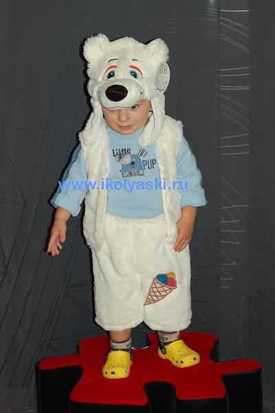 Продам нарядный костюм медвежонка на мальчика 2-3 лет